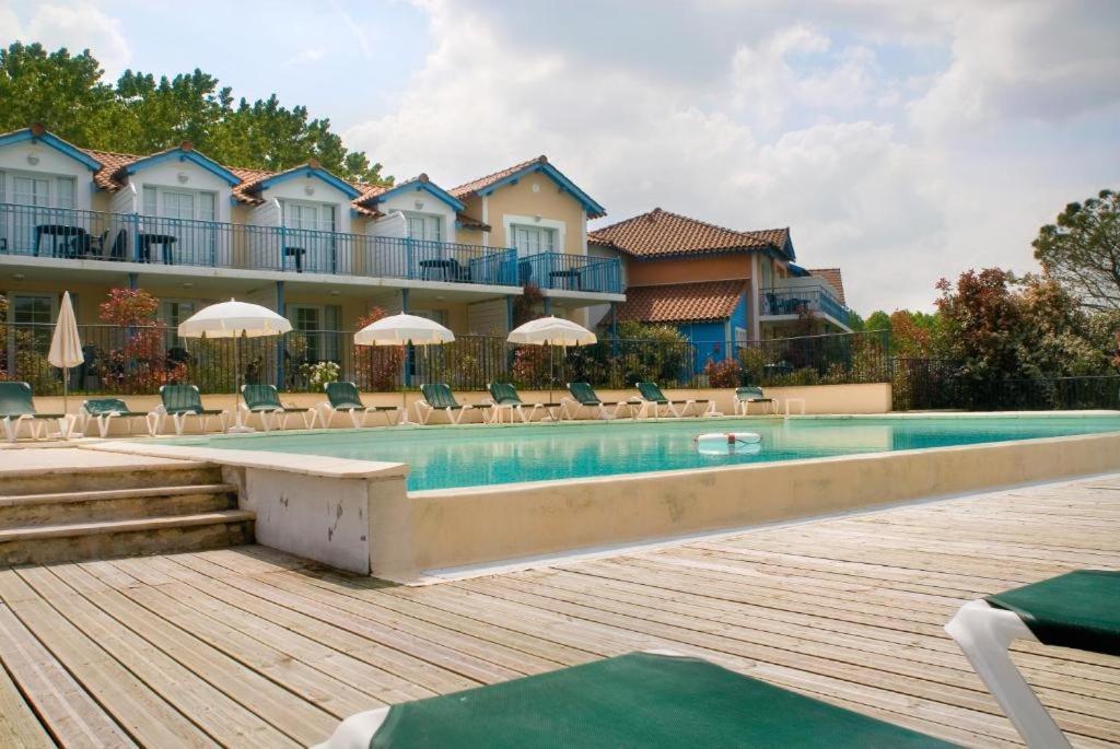 Résidence Pierre&Vacances Le Hameau du Lac Marciac Extérieur photo
