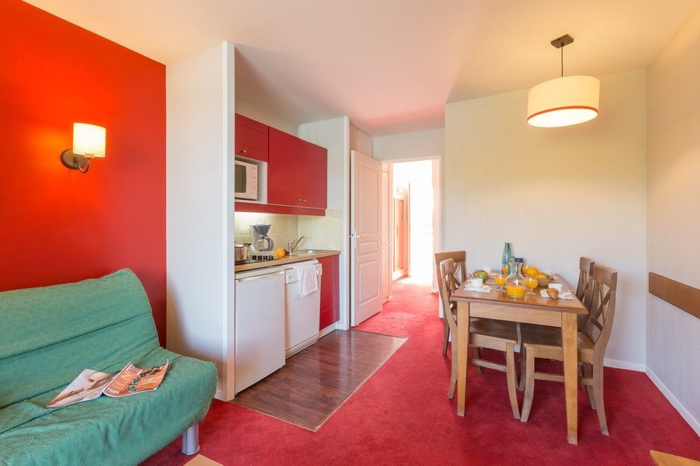 Résidence Pierre&Vacances Le Hameau du Lac Marciac Extérieur photo